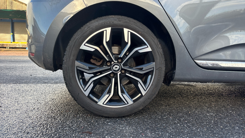 Renault Clio 1.0 TCe 90 Techno 5dr Petrol Hatchback